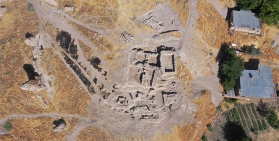 исследователи обнаружили храм