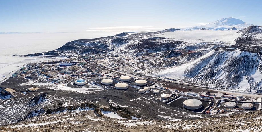 Американская база Мак-Мердо в Антарктиде, исследовательская база, база в арктике