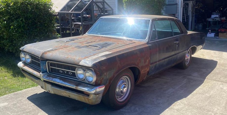 Pontiac GTO 1964, Pontiac GTO, брошенные авто