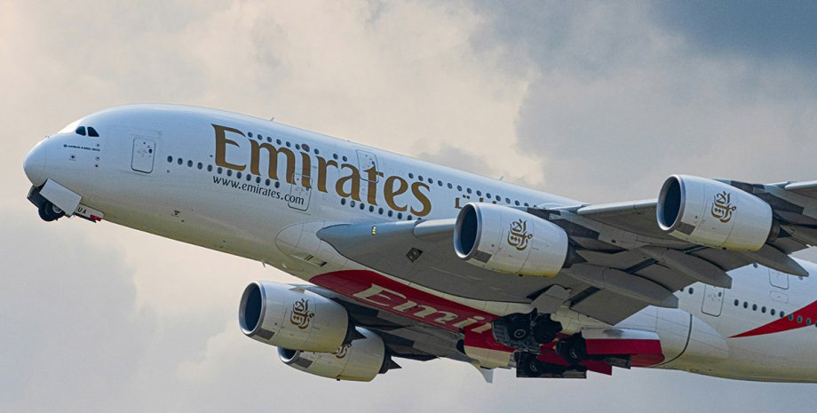авиалайнер, Emirates