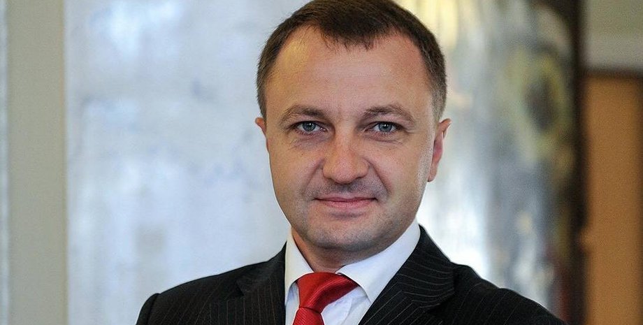 Тарас Кремень