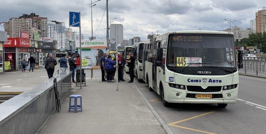 Общественный транспорт, Общественный транспорт Киев, Маршрутка, маршрутка Киев, киевская маршрутка, остановка транспорта Киев