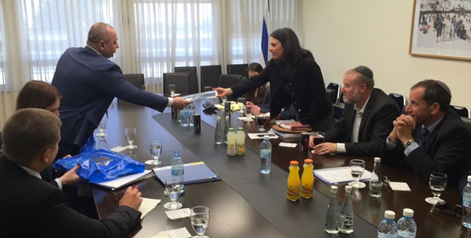 Переговоры в Кнессете / Фото: Пресс-служба ГПУ