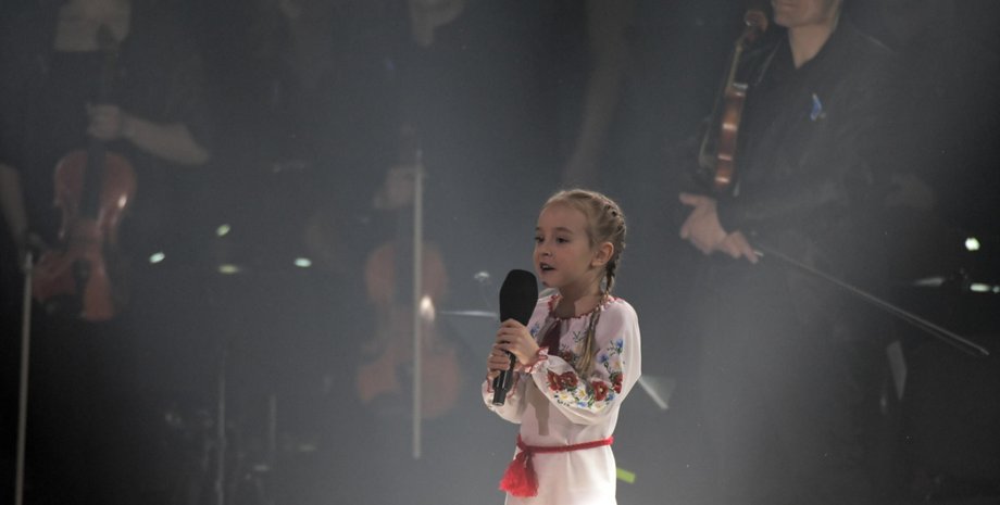 амелія анісович, холодне серце, біженці з України, війна в Україні, благодійний концерт