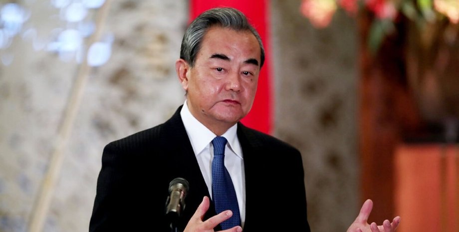 МЗС КНР, Ван І, дипломатичні відносини з Китаєм