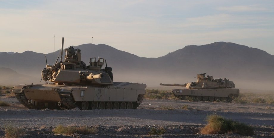 бронетехніка для австралії