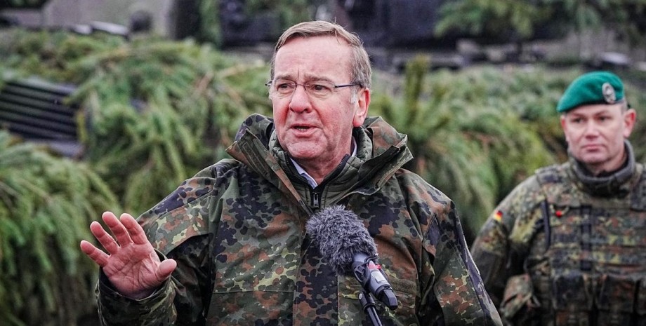 Писториус сказал, что не знает точно, нападет ли Россия на Европу