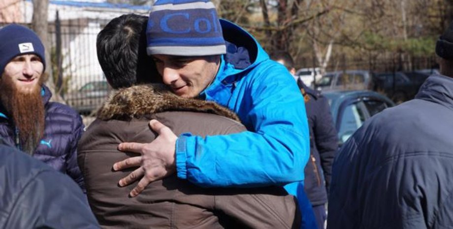 Оккупанты освободили из-под стражи четверых крымских татар / Фото: соцсети