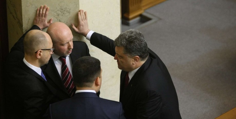 Порошенко, Яценюк и Турчинов в Раде / Фото пресс-службы парламента