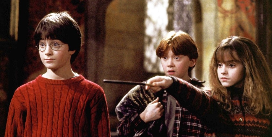 Знаменитую тройку из вселенной Роулинг до сих связавывают только с этими образами Дэниел Рэдклифф
