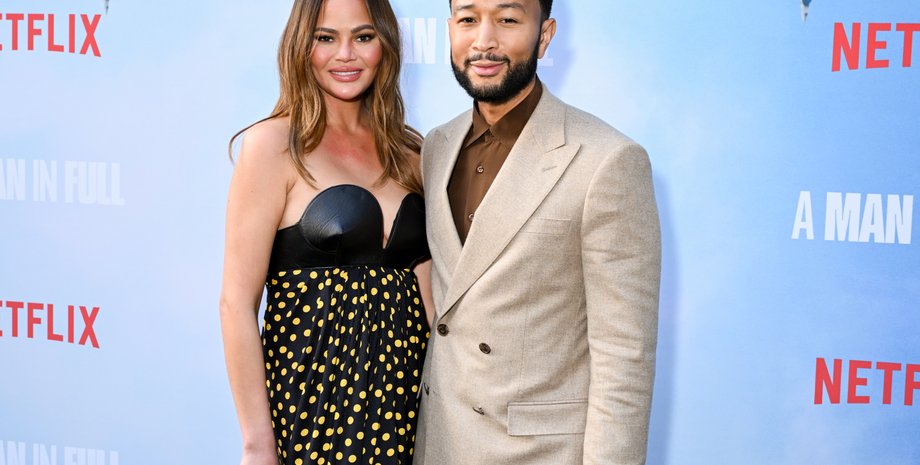 Крисси Тейген, Джон Ледженд