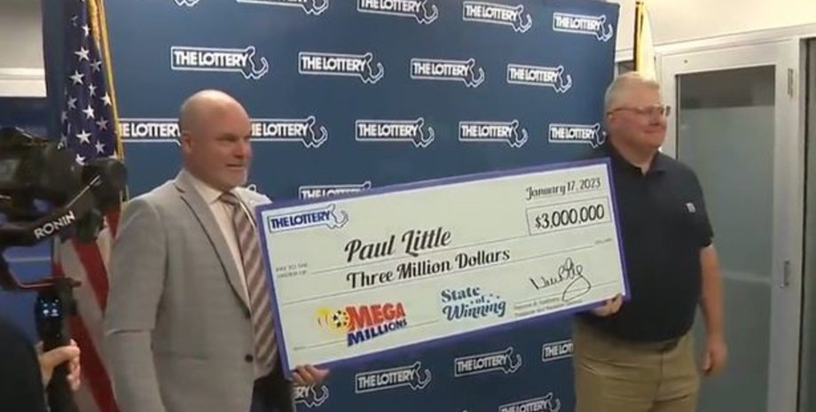 Победитель лотереи, потерял лотерейный билет, забыл в магазине, лотерейный билет, лотерея, приз, джекпот, деньги,