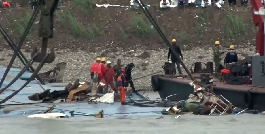 Кадр из видео на YouTube