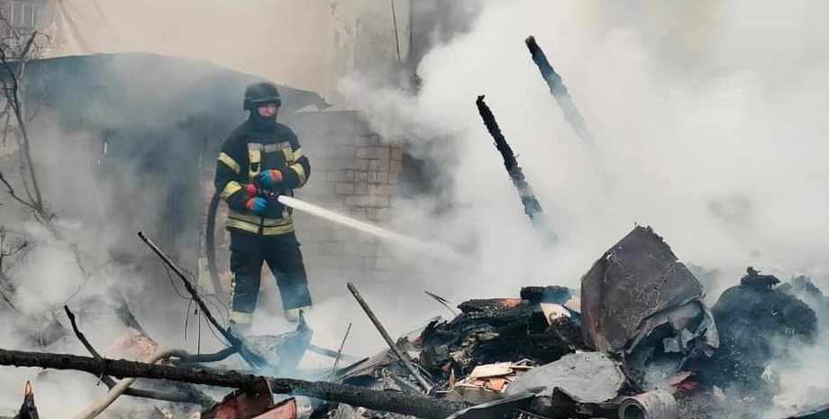 Обстрелы, атака, война РФ против Украины, российский террор, Херсонская область, ГСЧС, спасатели