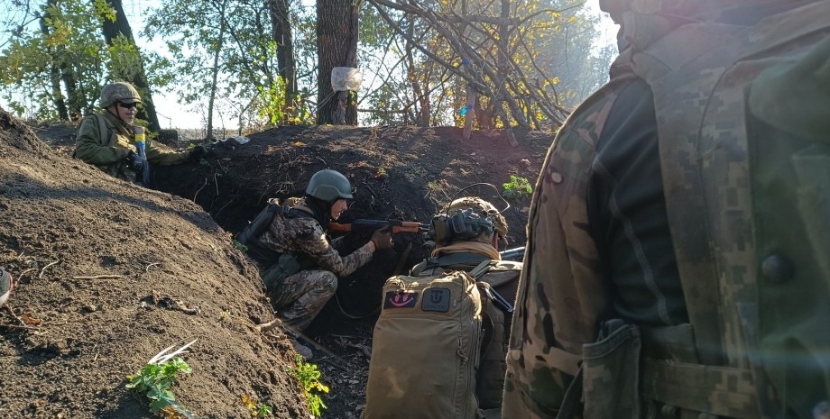 Українські військові / архівне фото Бійці ЗСУ