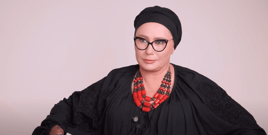 Олена Мозгова розповіла, що її бив Пономарьов