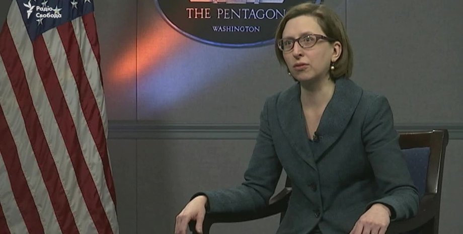 Помощница замглавы Минобороны США Лора Купер. Фото: Радіо Свобода