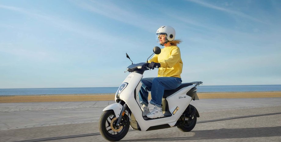 електроскутер хонда, Honda EM1 e, нова Honda EM1 e, електроскутер Honda, мопед Honda
