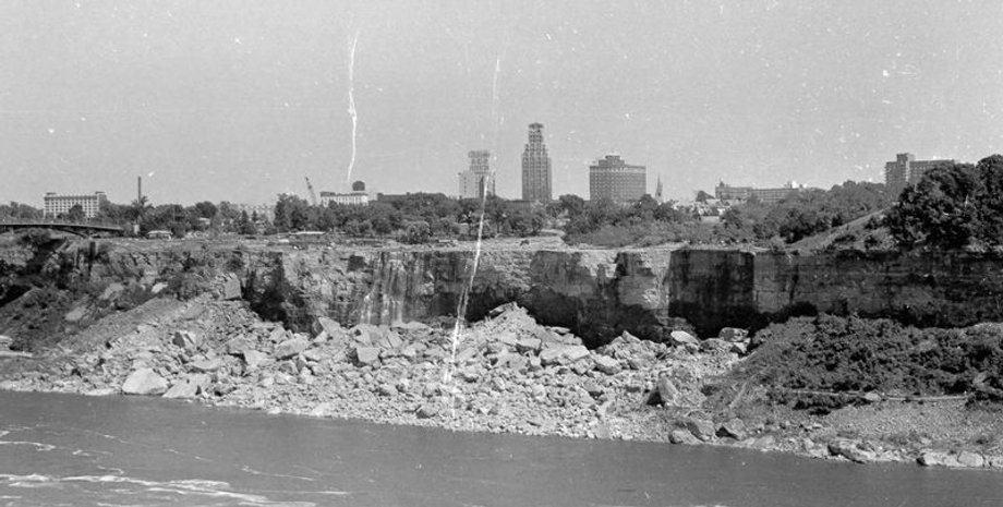 Ниагарский водопад, поток воды, дамба, ледяные глыбы, горная порода, США, Американский водопад, исследования, отложение горных пород, удаление обломков, линии разломов, точки напряжения, предотвращение камнепада, лед, история, поток, русло