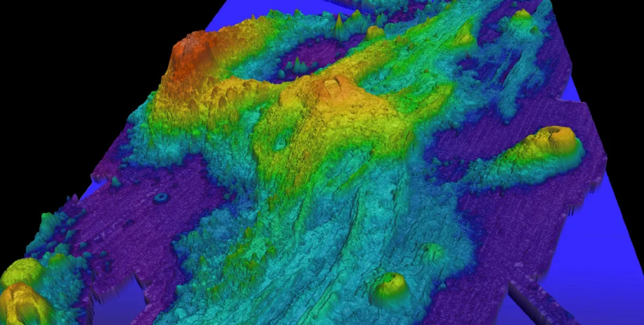 Нова гаряча точка Землі: найактивніший вулкан ось-ось вибухне і викине 40 км лави0