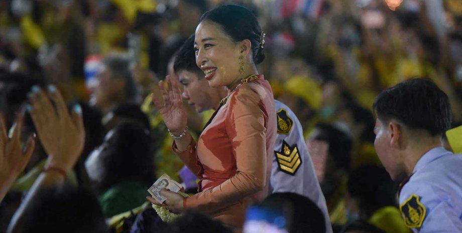 Принцесса Таиланда в коме, Принцесса Баджракитиябха, дочь короля Таиланда, наследница престола, азиатская принцесса, принцесса таиланда