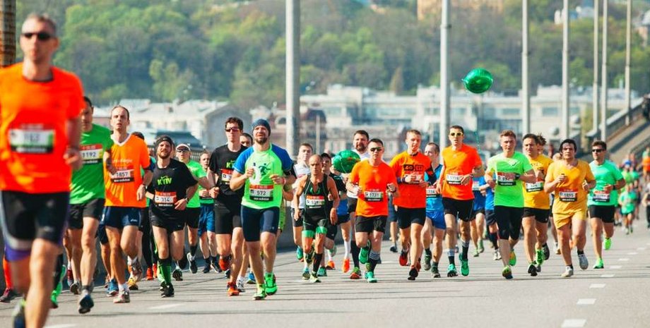 массовый бег, киев, фото
