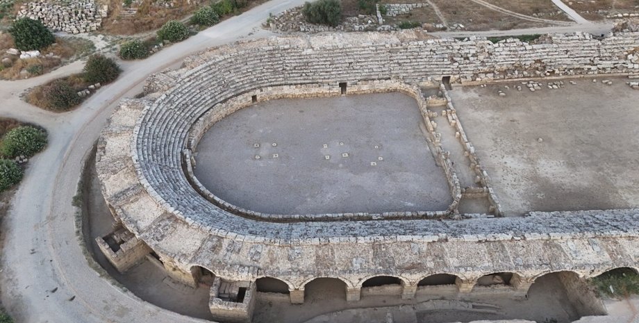 Археологи дослідили стадіон Перге