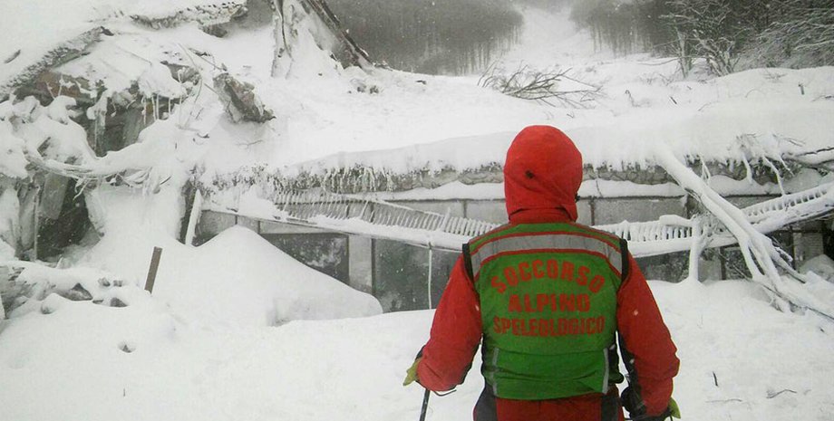 Отель Rigopiano после катастрофы / Фото ВВС