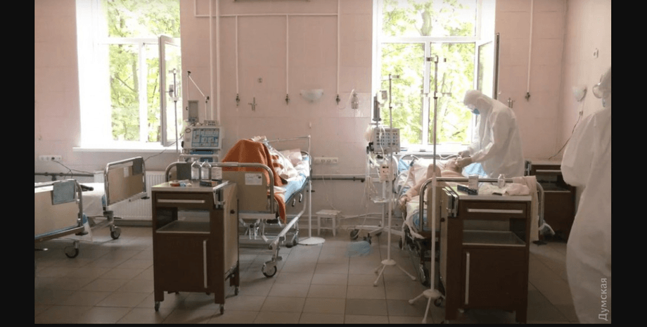 коронавирус, врачи, палата, фото
