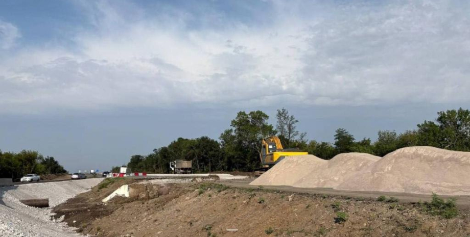 будівництво дороги Маріуполь — Мелітополь, будівництво траси, розширення дороги, Маріуполь логістика