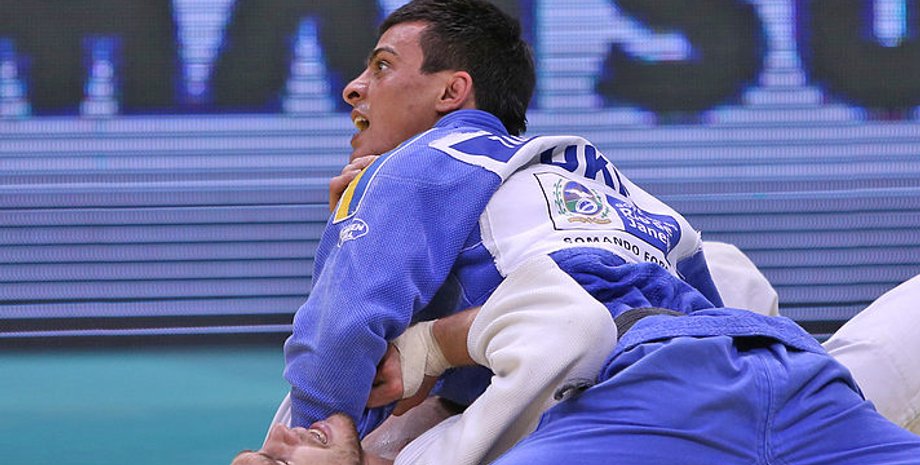 Георгий Зантарая на татами