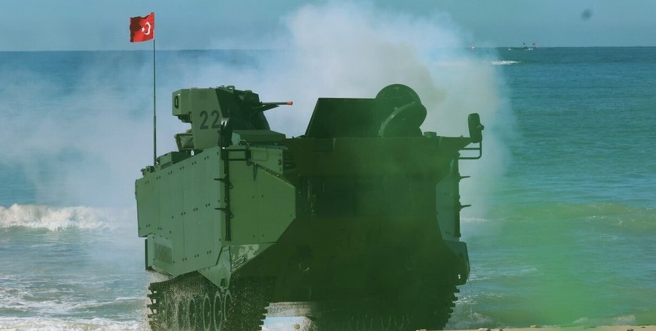 бронемашина ZAHA