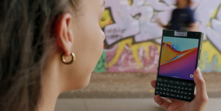 Кнопочный смартфон Unihertz Titan 2