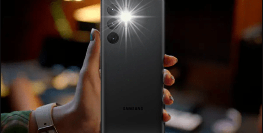 смартфон Samsing включить фонарик на телефоне