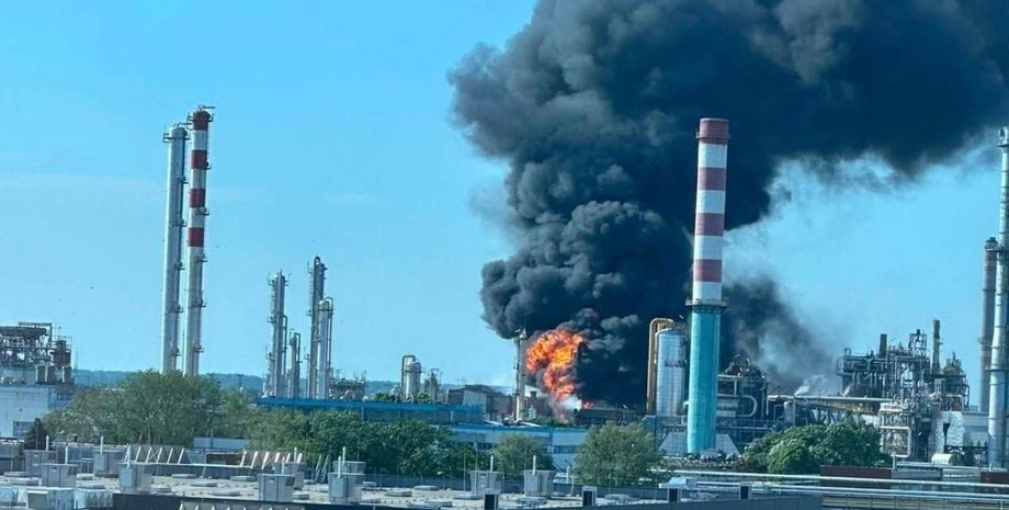 В Венгрии произошел взрыв на заводе