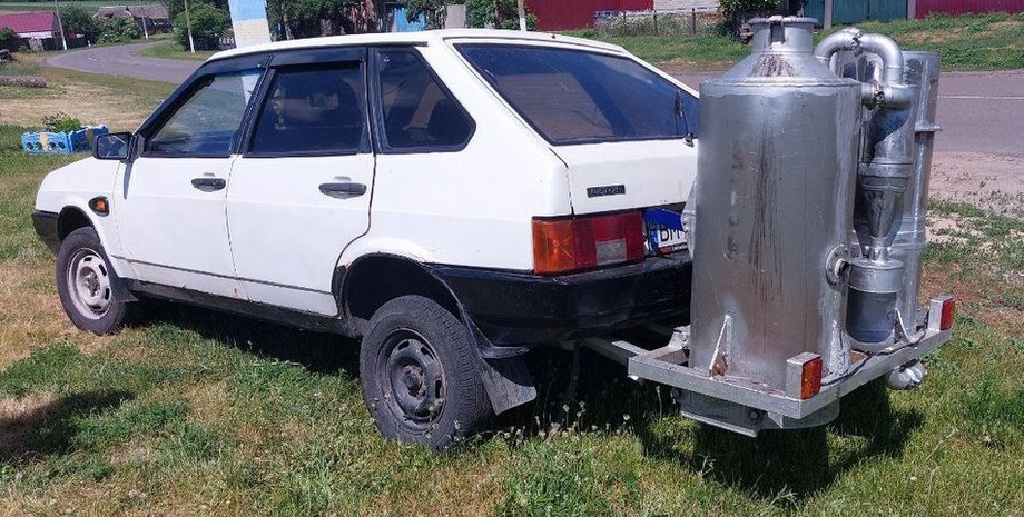 Лада на дровах, авто на дровах, авто з газогенератором, авто з ГБО, ВАЗ-2109