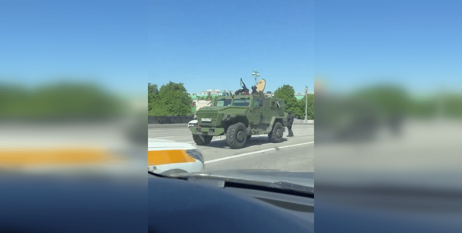 ПВО с РЭБ возле Кремля после атаки дронов на РФ