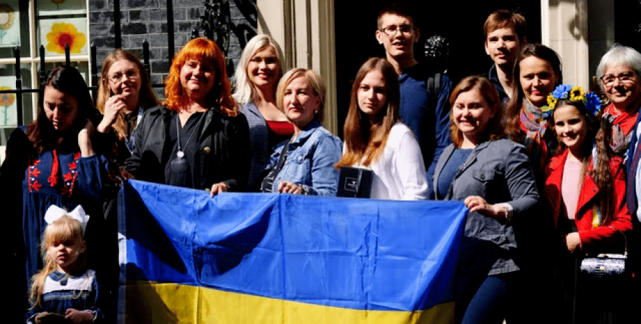 україна біженці, біженці в англії, біженці