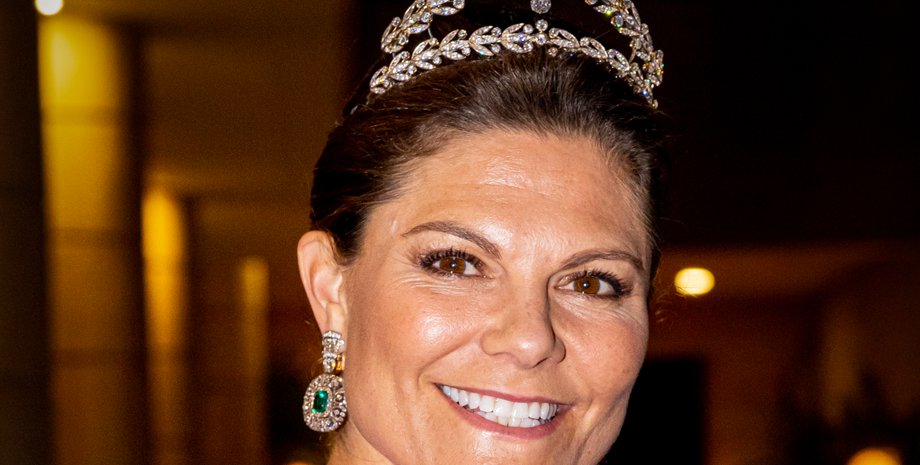 принцесса швеции, принцесса виктория, свадьба принца Иордании, принцесса швеции повторила образ меган маркл