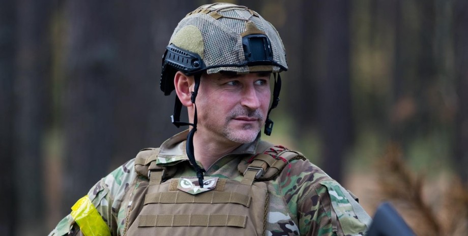 виктор николюк, война в украине, командующий ЗСУ, новости чернигова, оборона чернигова, николюк ушел в отставку