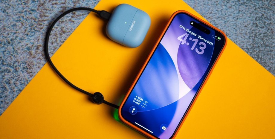 смартфон наушники повербанк зарядка
