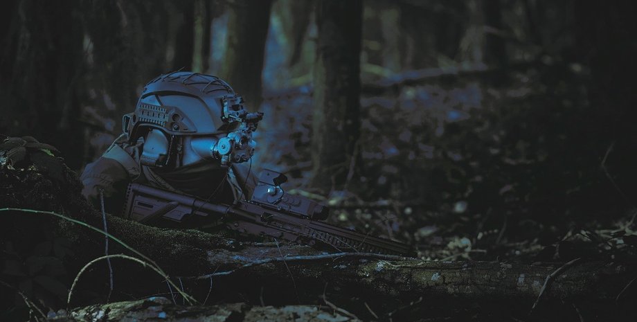 новый прицел  для военных