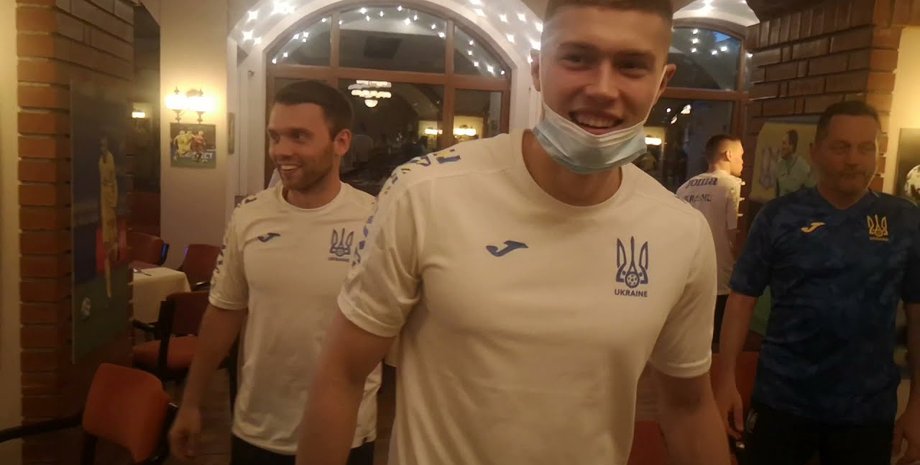 Сборная Украины