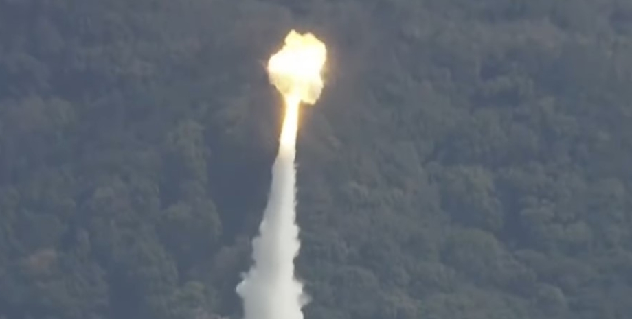 ракета взрыв Япония