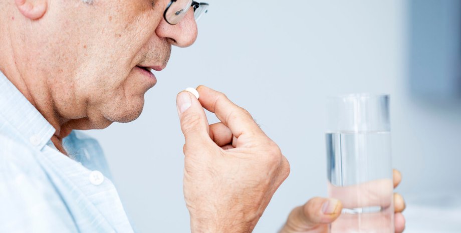 Людина, таблетки, пігулки