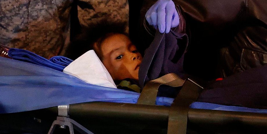 амазон авиакатастрофа, дети в жили в джунглях,