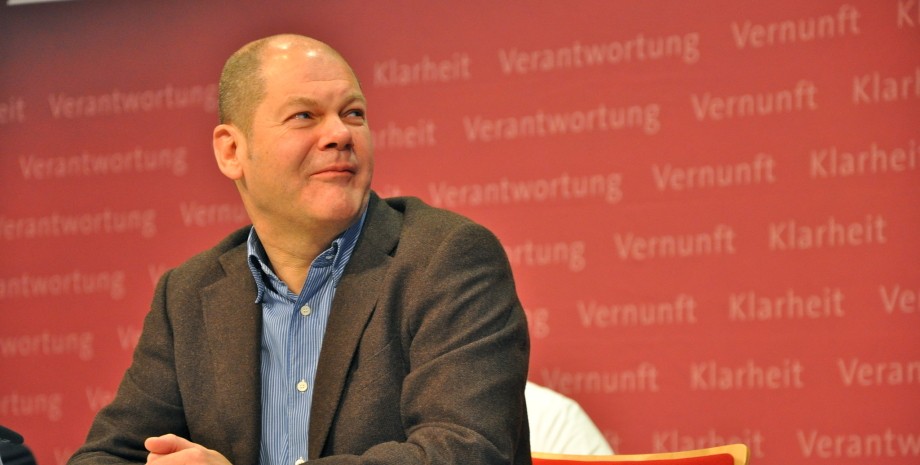 Канцлер ФРГ Олаф Шольц, немецкий канцлер, канцлер Германии