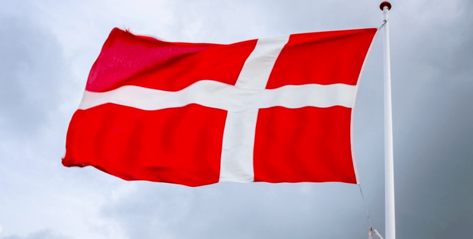 Прапор Данії, фото