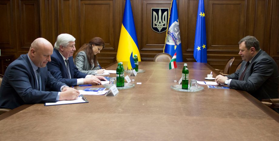 Встреча Виктора Шокина и Эрно Кешкень / Фото пресс-службы ГПУ