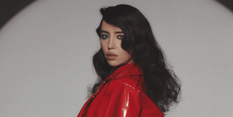 Надя Дорофеева, Надя Дорофеева миша кацурин, дети кацурина, день рождения, Надя Дорофеева песня, а я все плакала